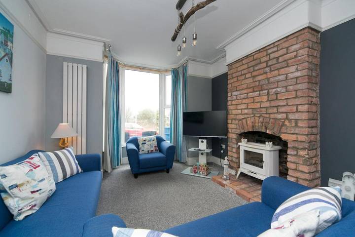 Holiday rental for 6 people, with view and garden, child-friendly in Criccieth