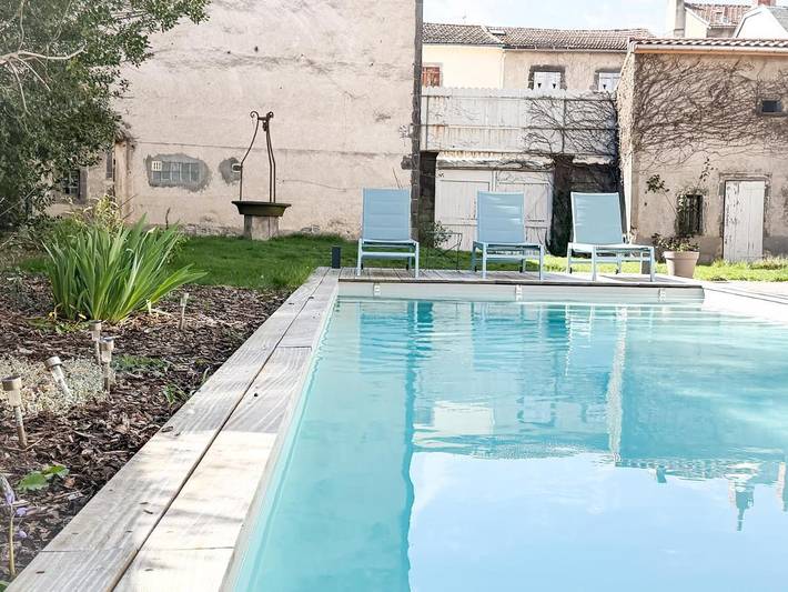 Location de vacances pour 8 personnes, avec jardin et piscine à Maringues - 4