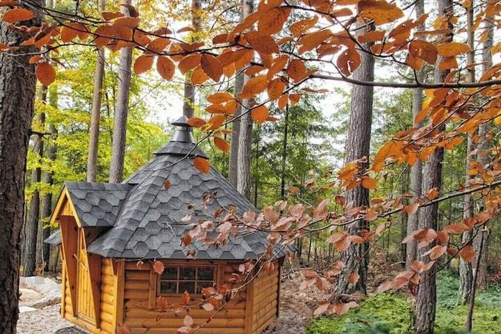 Kota Finlandais - Elf hut in the forest in Pont-Saint-Esprit, Nimes region