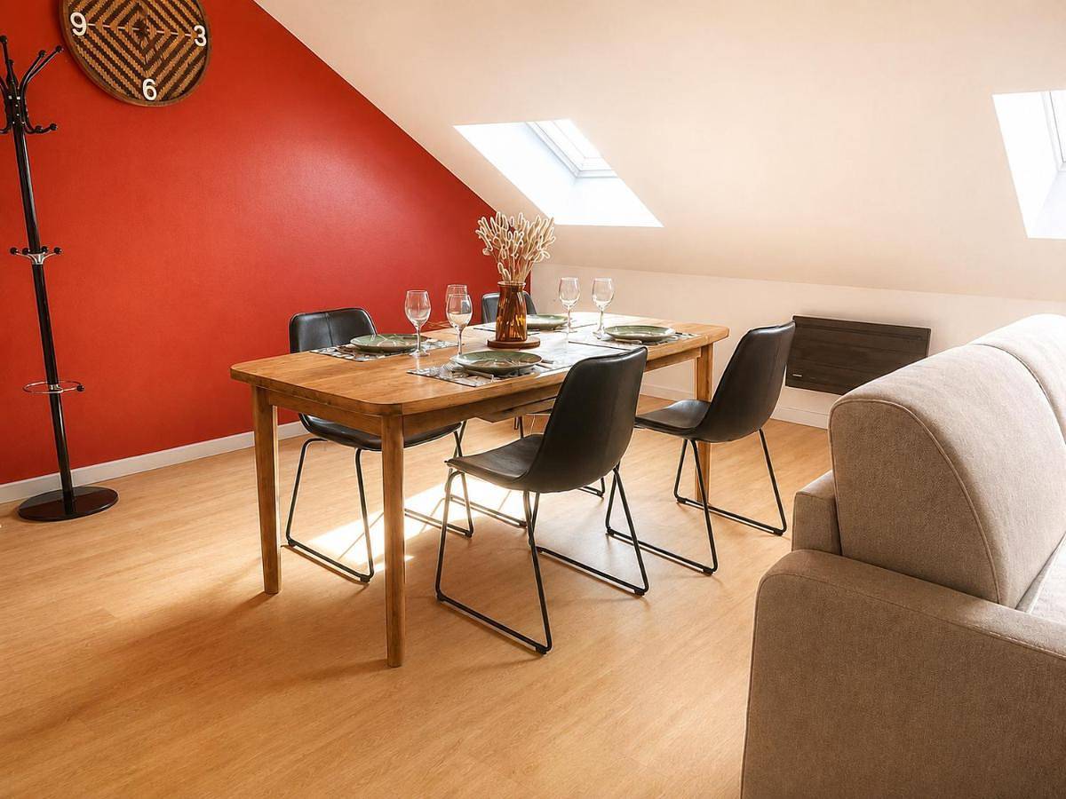 Appartement entier, Bel appartement 2 chambres in Ham (Somme), Région de Péronne