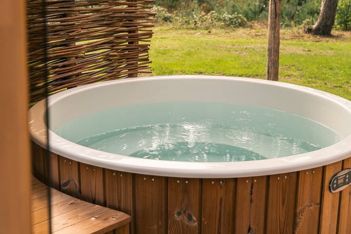 Hofparken De Bergvennen — Wasser-Lodge mit Hot Tub | 2 Pers. in Twente
