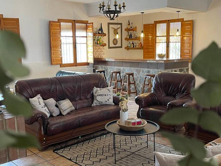 Chalet para 20 personas, con vistas además de jardín y piscina en Sierra de Alcaraz - 4