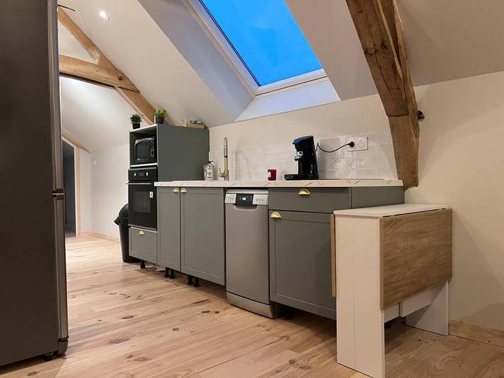 Gîte pour 4 personnes, avec jardin et terrasse à Seiches-sur-le-Loir - 2