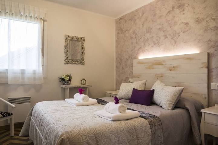 Maison Lizarrosta à Nacedero del Urederra in Baquedano, Chaîne Cantabrique