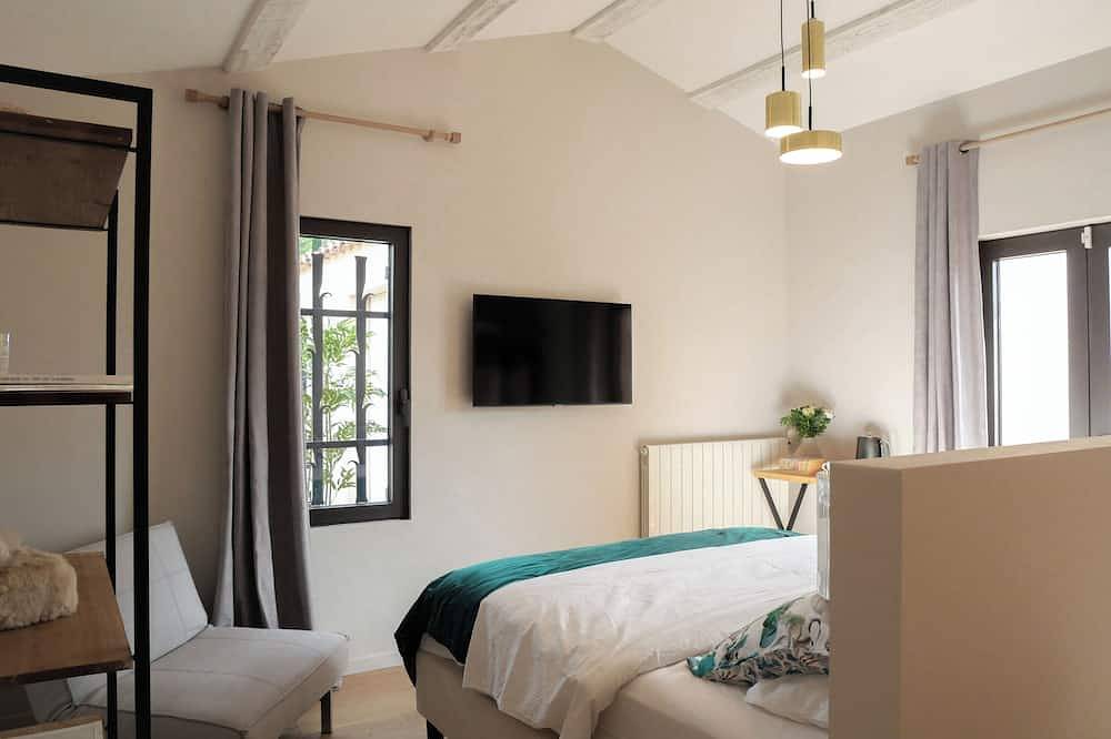 Suite Olivier - Maison d'hotes L'Espigoulié in Sainte-Maxime, Côte méditerranéenne (France)