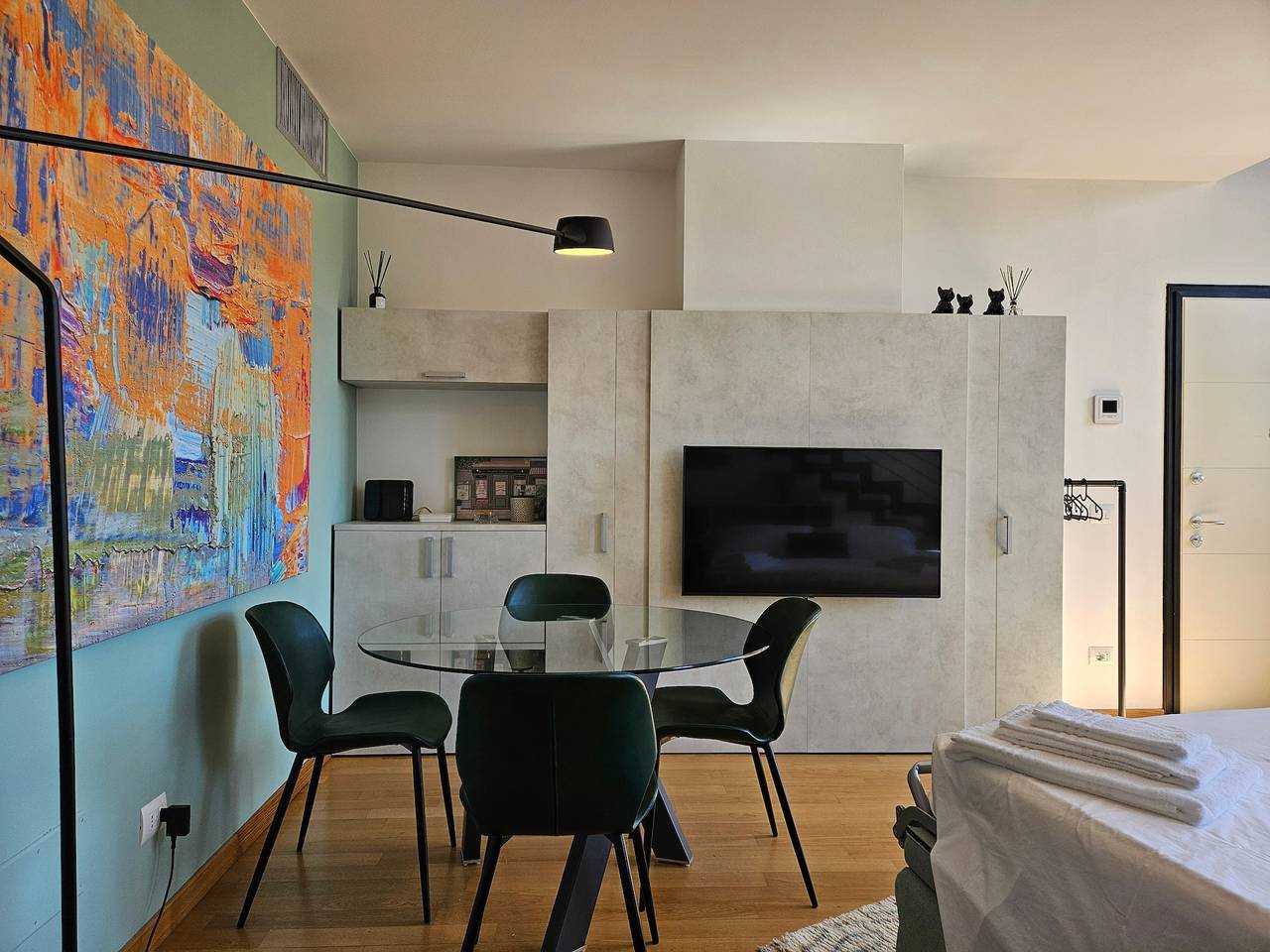 Ganze Wohnung, Ferienwohnung 'Borgo Verde Centro Storico' mit privatem Parkplatz, Wlan & Klimaanlage in Lucca, Lucca Provinz