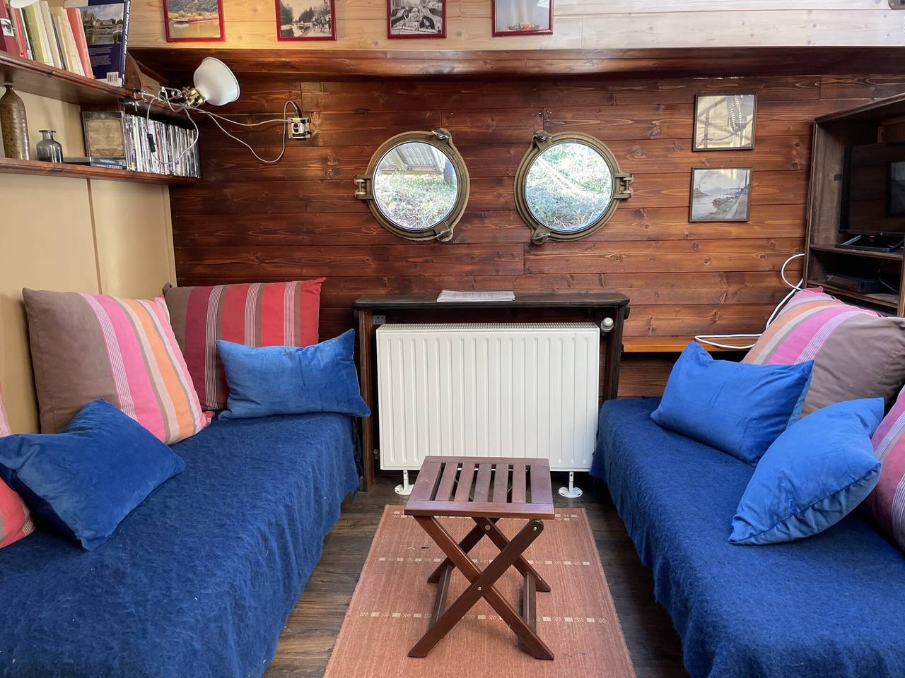 Hausboot Haricot Noir am Canal du Midi mit privater Terrasse auf dem Wasser in Colombiers, Côte d'Améthyste