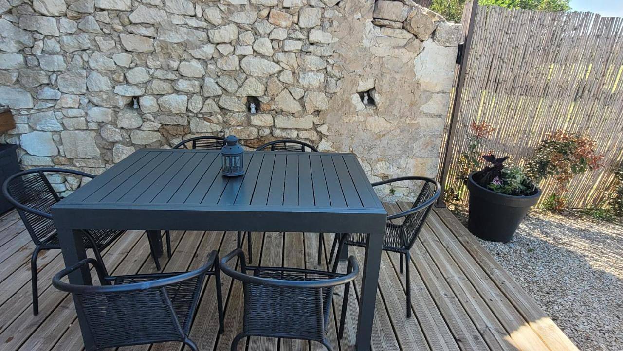 Three-Bedroom House in Bonnieux, Parc naturel régional du Luberon