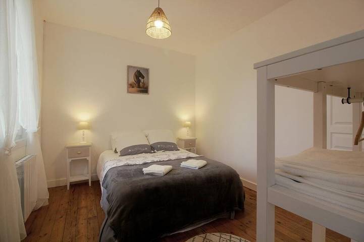 Location de vacances pour 4 personnes, avec jardin à Cussac-Fort-Médoc - 4