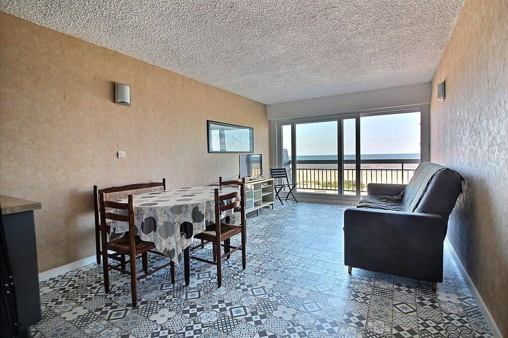 Apartamento entero, Corsaires R2: 1 bedroom apartment on the seafront for 4 people on Hardelot Plage in Hardelot Plage, Neufchâtel-Hardelot