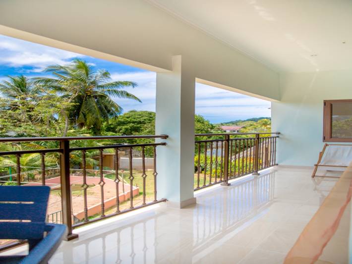 Gîte pour 2 personnes, avec balcon aux Seychelles - 2