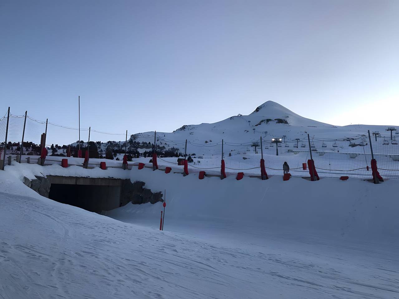 Appartement entier, Appartement « À la Montagne » avec Wi-Fi in La Pierre Saint-Martin, Arette