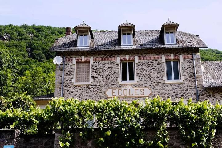 Location de vacances pour 4 personnes à Laval-sur-Luzège