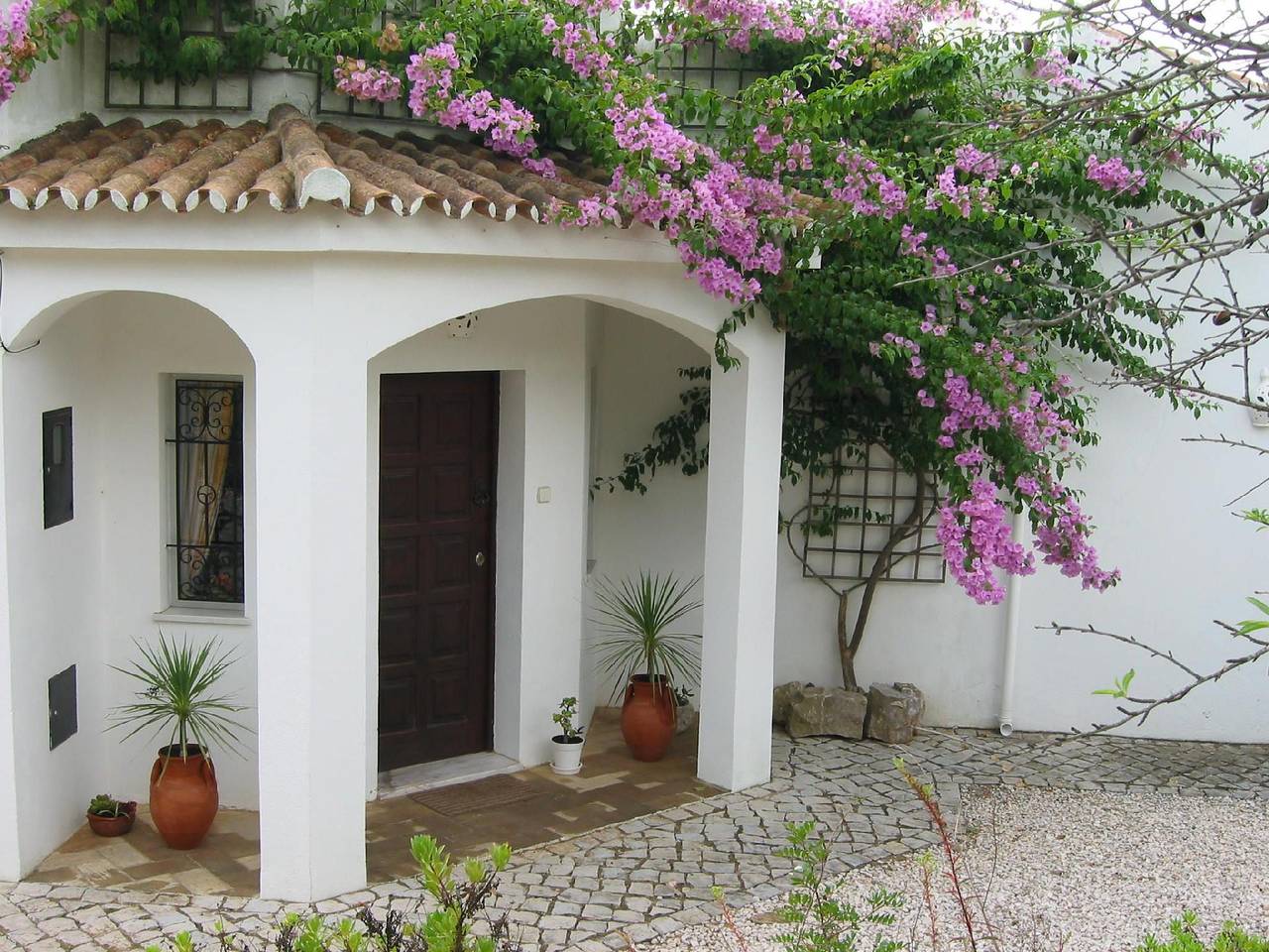Freistehendes Ferienhaus in Santa Bárbara De Nexe mit Großem Pool und Panoramablick in Santa Bárbara de Nexe, Faro Distrikt