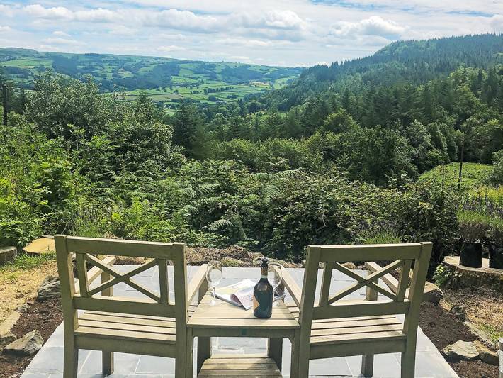Cottage for 8 people, with garden in Llanrwst