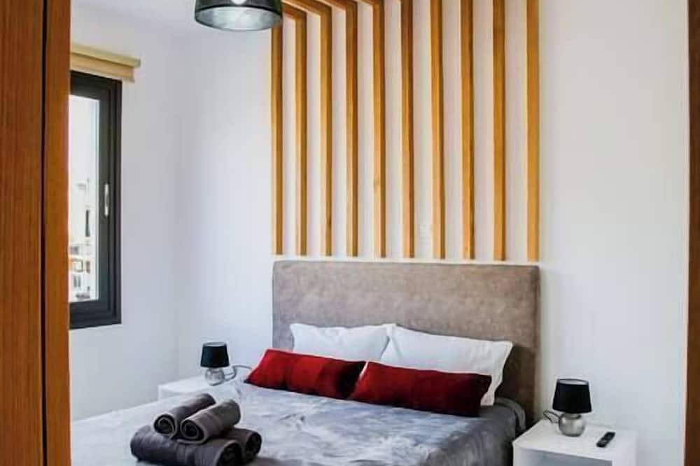 Appartamento intero, Sea Side Appartment in Kato Paphos in Pafo, Sud di Cipro