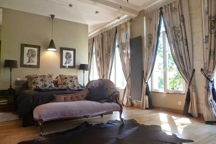 Location de vacances pour 14 personnes, avec jardin et jacuzzi à Bourg - 2