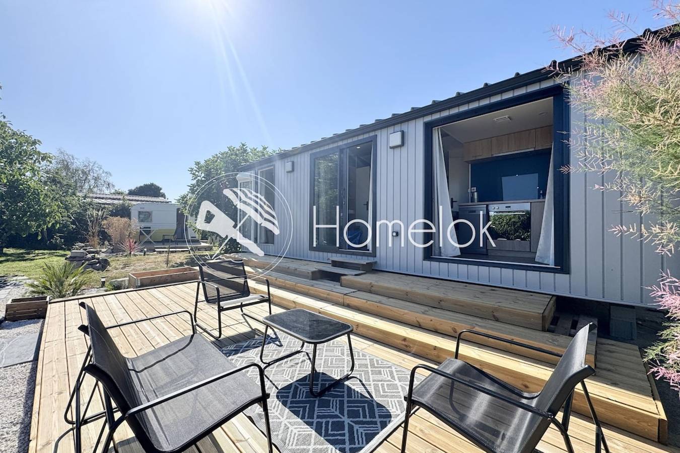 Bungalow & caravane vintage, proche plages in Plage de Port Fontaine-Lomener, Ploemeur