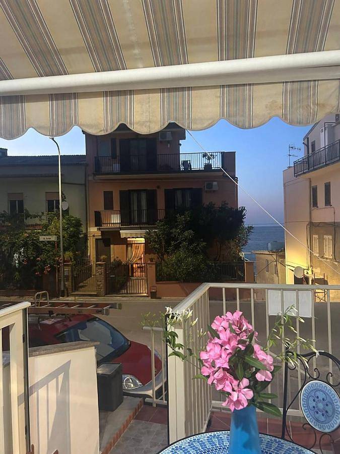 Ferienwohnung für 4 Personen, mit Balkon und Terrasse sowie Ausblick