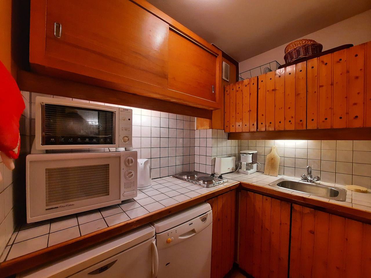Ganze Wohnung, Appartement 6 Pers, Ski au Pied, Balcon Sud/Ouest, La Croisette - Les Menuires in Les Menuires, Saint-Martin-de-Belleville