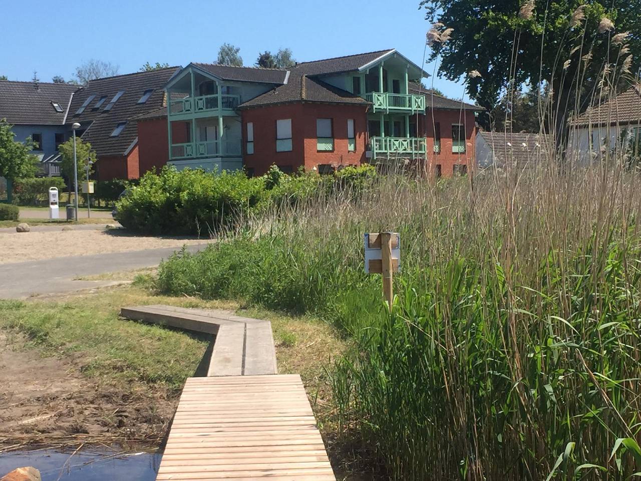 Appartement de vacances entier, Beautiful flat with lake view and three balconies in Seedorf (Sellin), Sellin