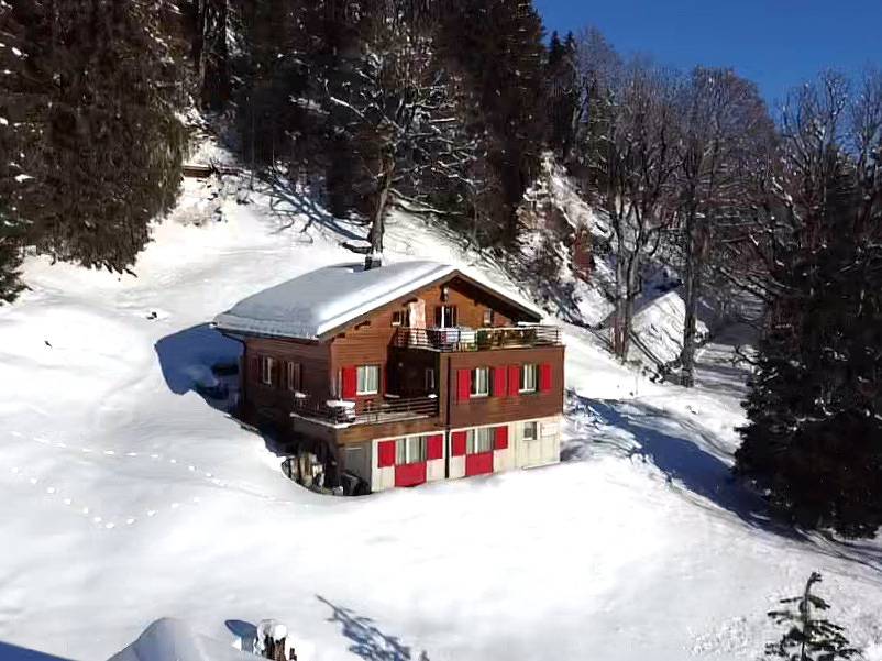 Ganze Ferienwohnung, Chalet adr Halde, Nr. 201 - 5.5 Zimmer -Wohnung in Glarus Süd, Kanton Glarus