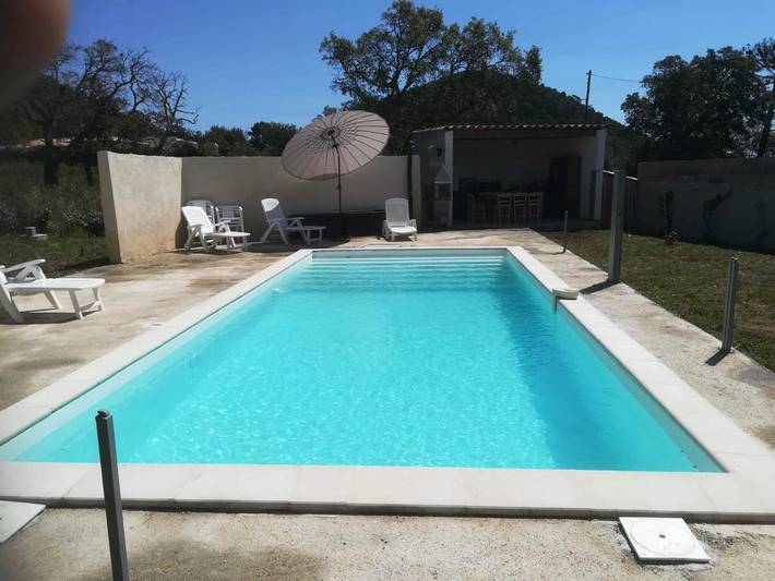 Chambre d’hôte pour 2 personnes, avec terrasse ainsi que jardin et piscine à Zonza - 4