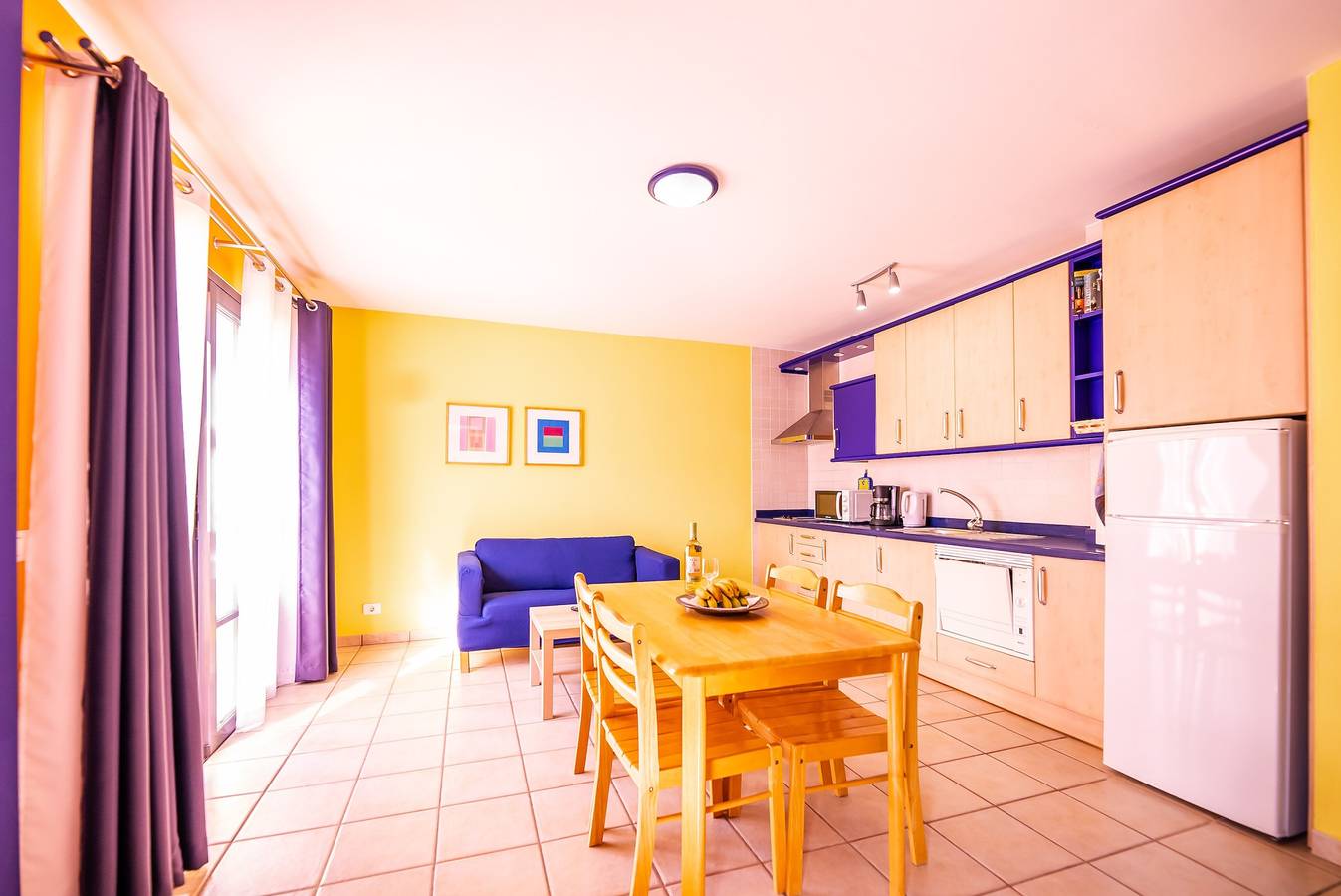 Apartamento entero, Apartamento 'Nautilus 1' con vistas al mar, terraza privada y Wi-Fi in Puerto Naos, Los Llanos de Aridane
