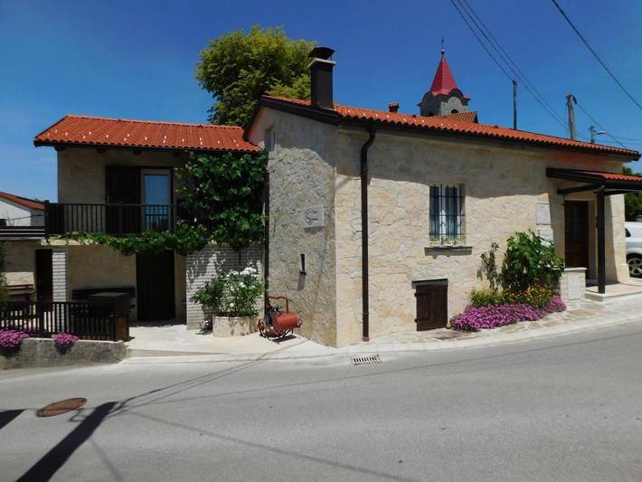 Ferienhaus für 6 Personen, mit Terrasse und Ausblick sowie Garten - 1