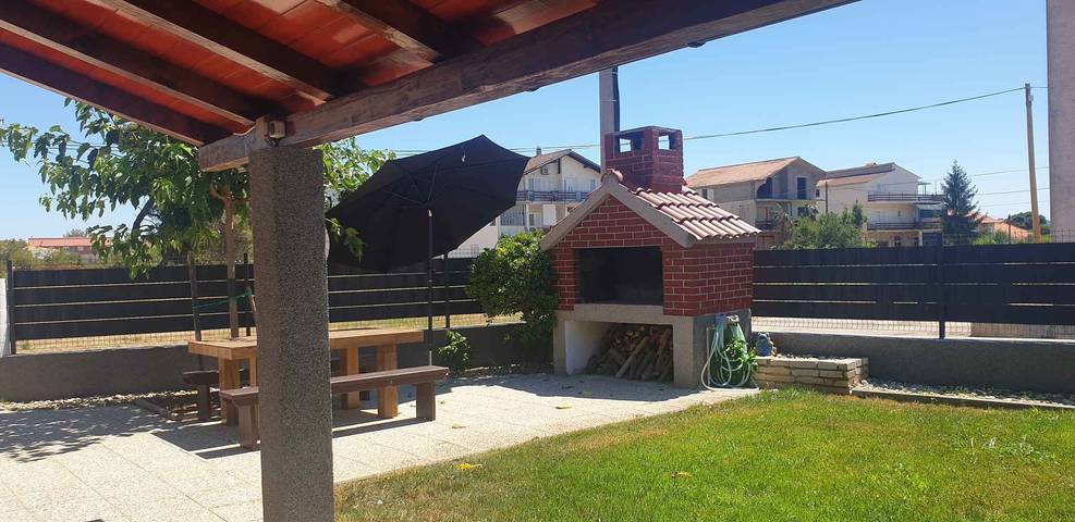 Ferienhaus für 5 Personen, mit Garten in Sukosan - 4