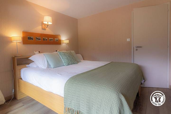 Location de vacances pour 6 personnes, avec jardin dans Payolle - 3