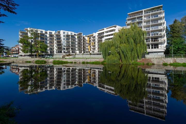 Ferienwohnung für 7 Personen, mit Terrasse und Ausblick in Budweis