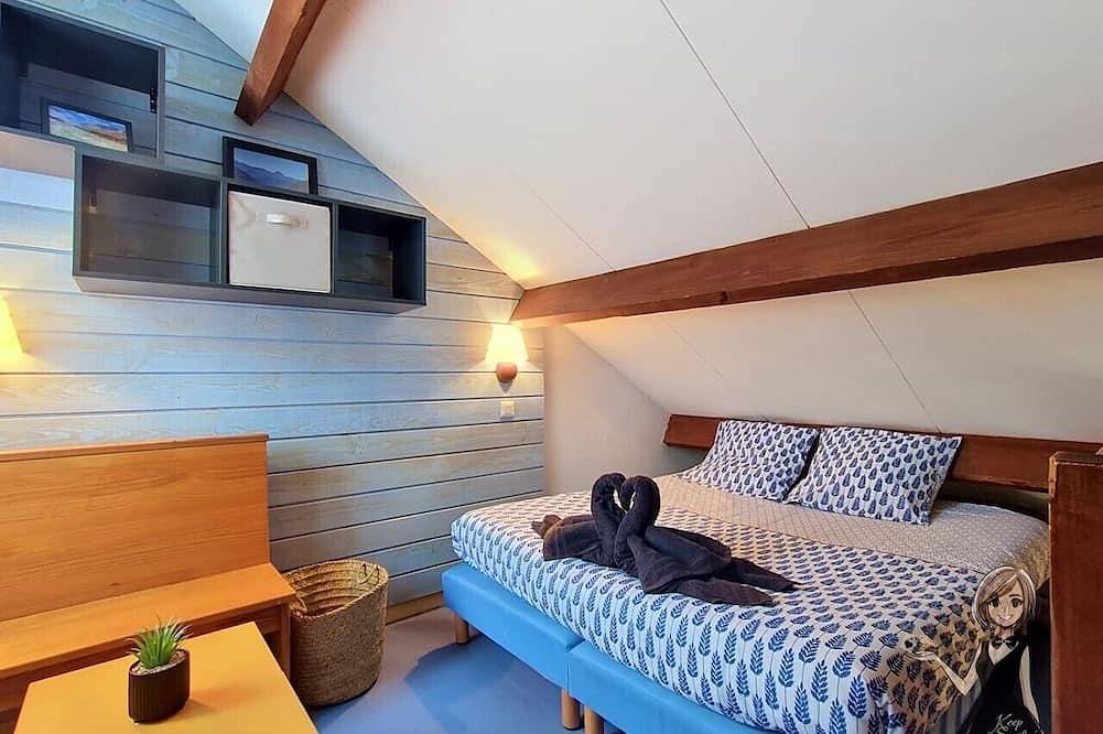 Appartement entier, Cocon Ossalois, Piscine & Vue Montagne pour 7 pers in Bielle (Pyrénées-Atlantiques), Béarn