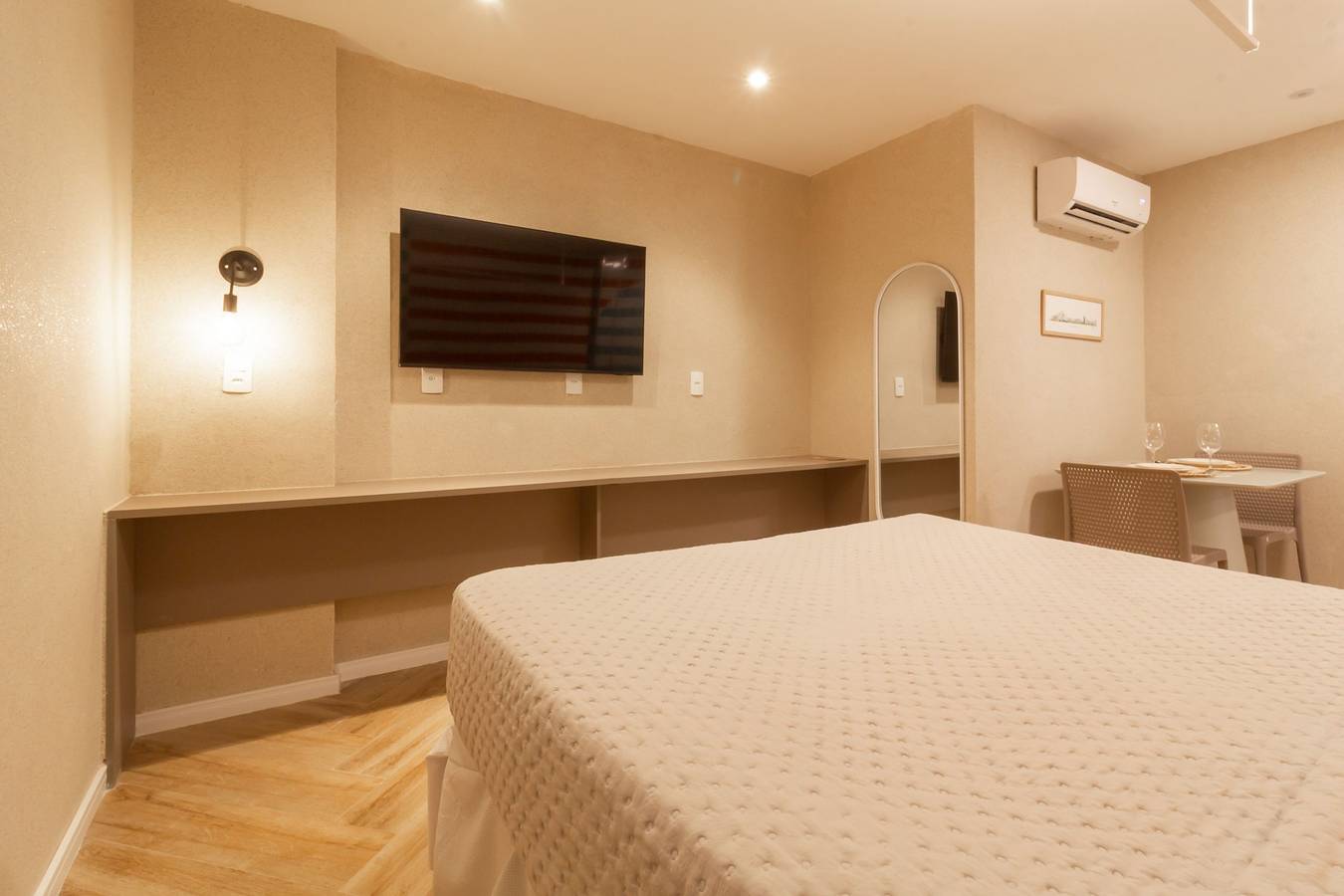 Entire apartment, Cosy a few steps from Copacabana Beach | Q24 in Copacabana, Rio de Janeiro