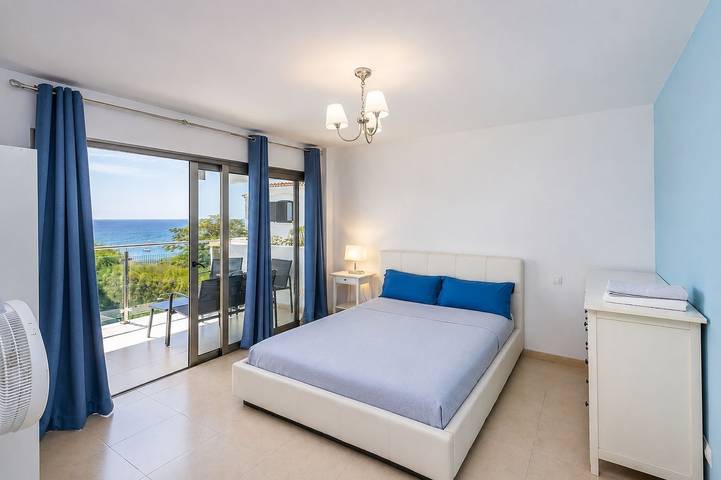 Chalet para 11 personas, con piscina y jardín en Gran Canaria - 4
