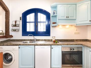 Maison De Vacances pour 4 Personnes dans Playa de Burriana, Nerja, Photo 3