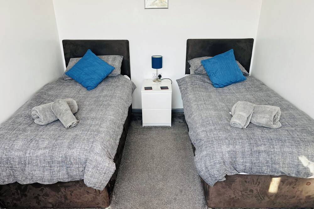 3 Bedroom Bungalow In Eastbourne recently refurbished in Eastbourne, East Sussex