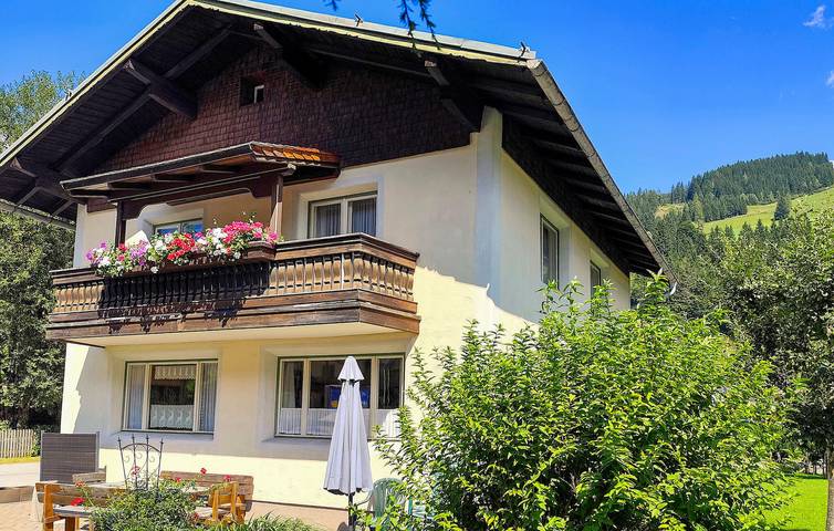 Ferienhaus für 12 Personen, mit Garten und Terrasse, kinderfreundlich im Salzburger Land - 2