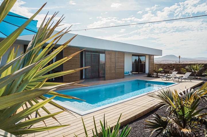 Villa für 4 Personen, mit Garten und Terrasse in Lajares