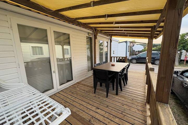 Camping pour 6 personnes à Vic-la-Gardiole