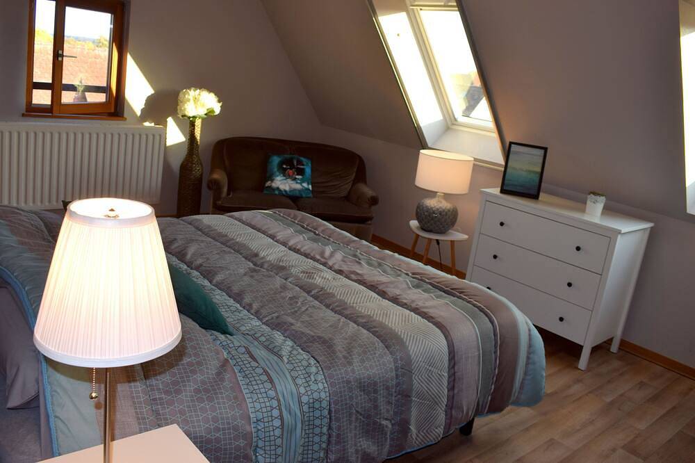 Entire apartment, New In the heart of the historical center of Obernai in Obernai, Sélestat-Erstein region