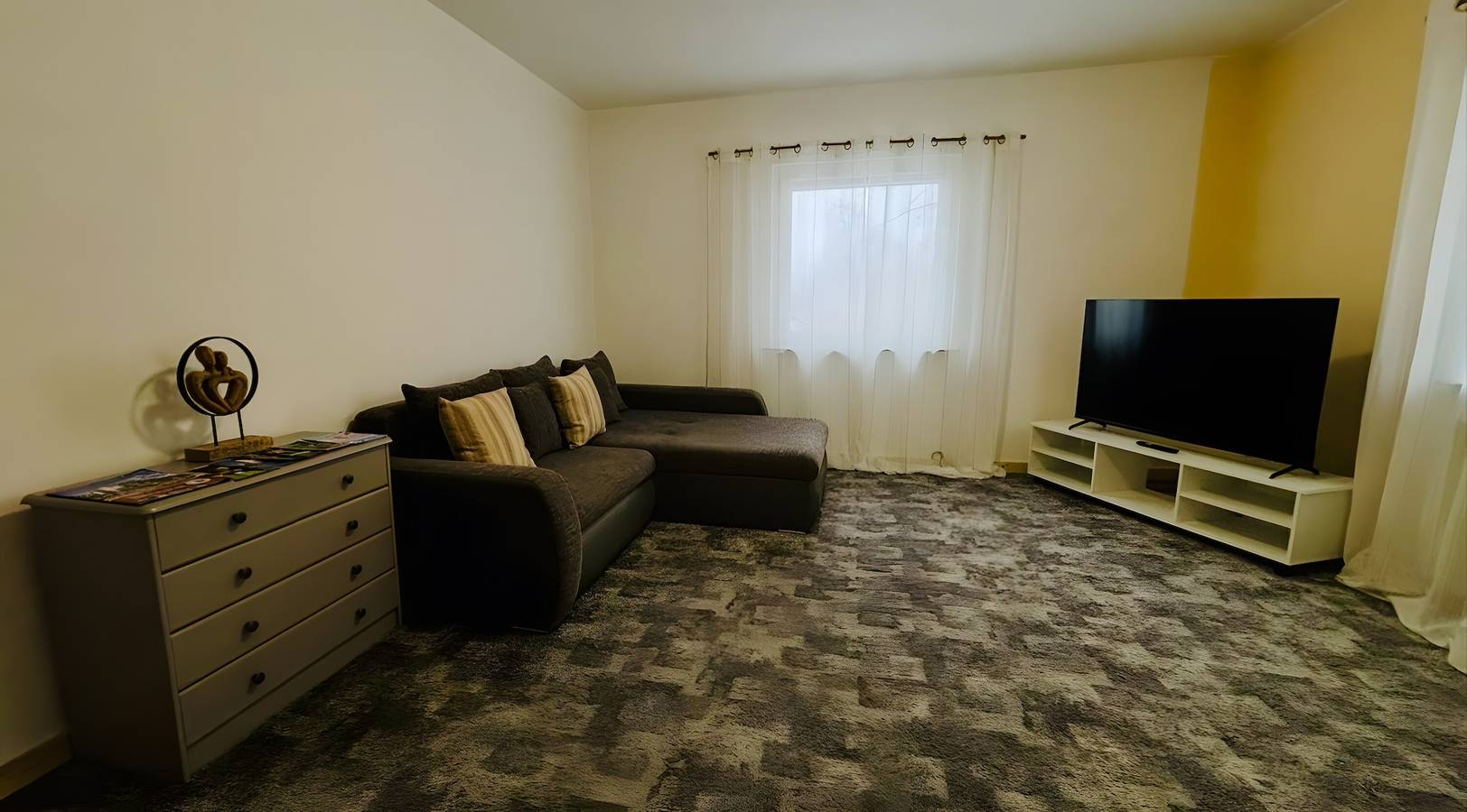 Ganze Wohnung, Ferienwohnung 'Mirjam' mit Wi-Fi in Lohr am Main, Spessart-Mainland