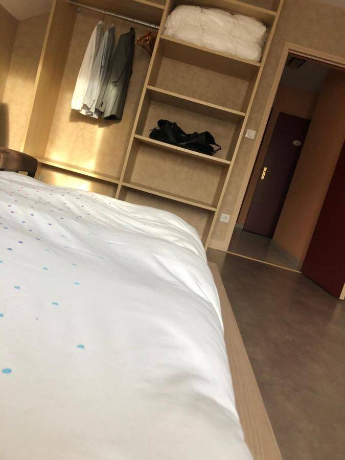 Location de vacances pour 5 personnes, avec Terrasse à Colombé-le-Sec - 3