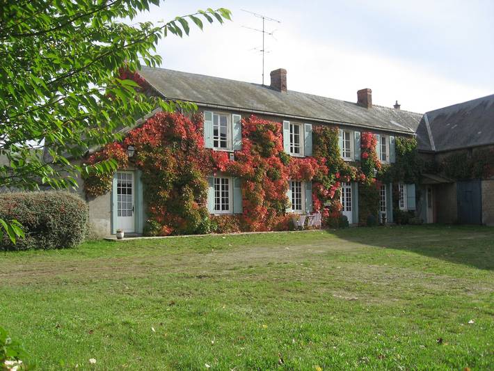 Gîte pour 10 personnes, avec Jacuzzi ainsi que Jardin et Sauna