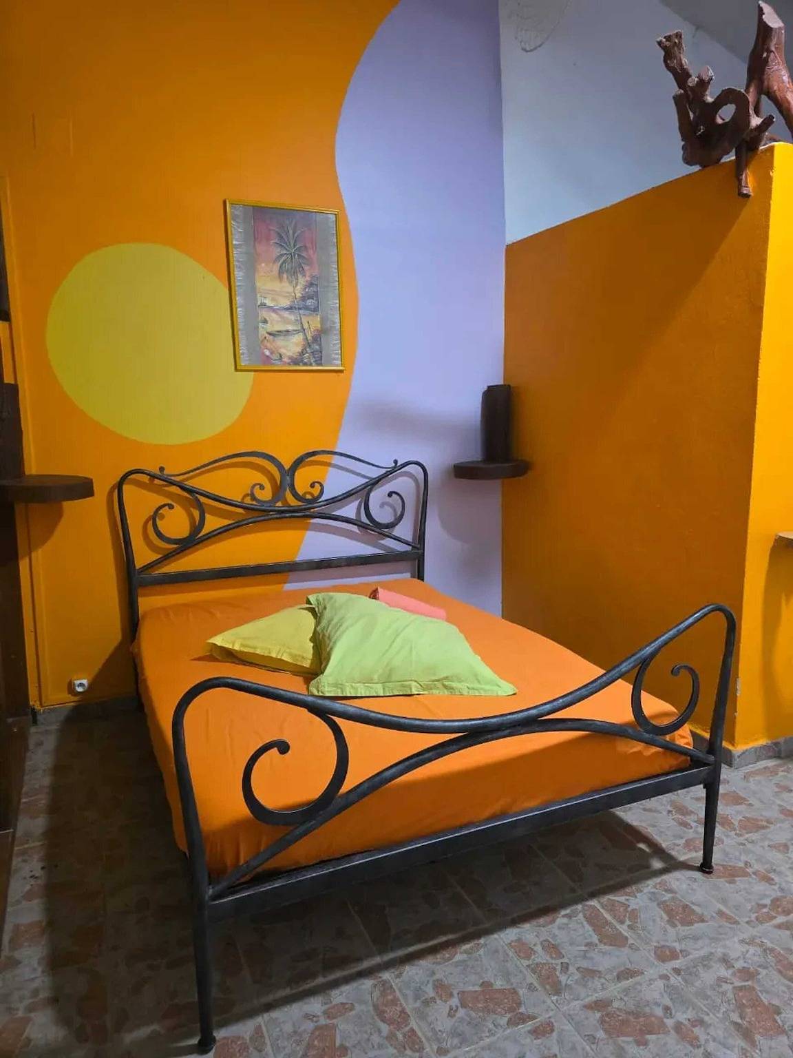 Apartamento entero, Acogedor apartamento con vistas a la montaña en Goyave in Goyave, Guadalupe