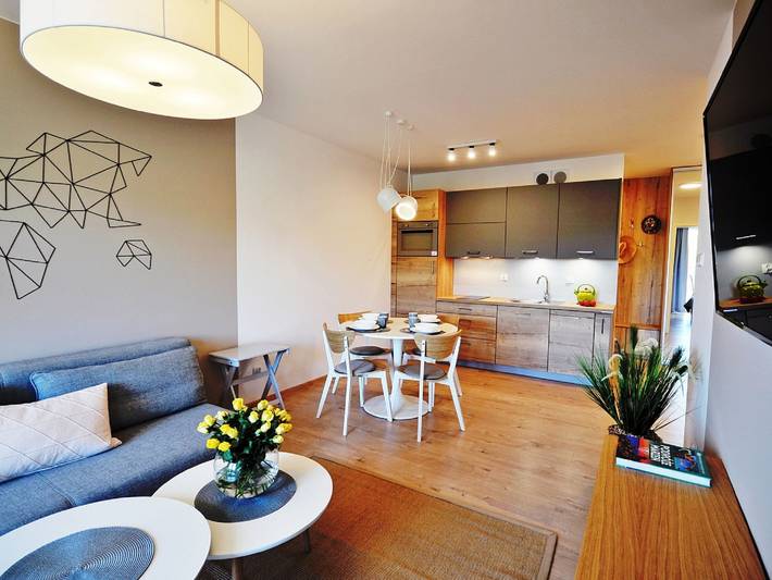 Ferienwohnung für 5 Personen, mit Kinderpool und Garten sowie Sauna, mit Haustier in Kolberg