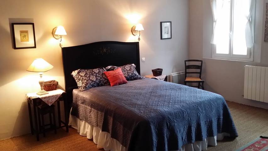 Location de vacances pour 8 personnes, avec Terrasse et Jardin à Port-Sainte-Foy-et-Ponchapt - 2