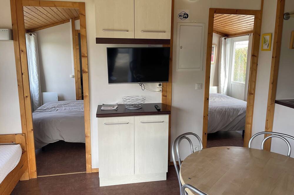 Chalet 8 climatisé 2 suites parentales in Amance, Parc naturel régional de la Forêt d'Orient