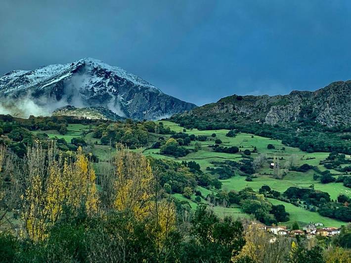 Apartamento de vacaciones para 4 personas, con piscina y jacuzzi además de jardín y sauna, Se admiten mascotas en Cantabria - 2
