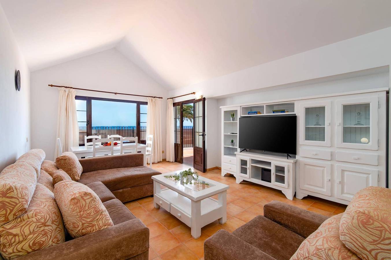 Villa Kanak by Villa Plus in Matagorda, Tías